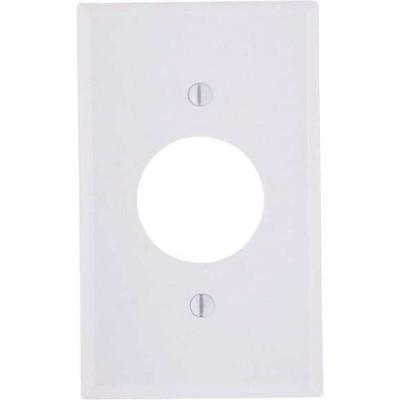 Leviton 1-Gang Smooth Plastic Single Outlet Wall Plate, White